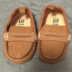 GAP Tan Baby Walker Shoes